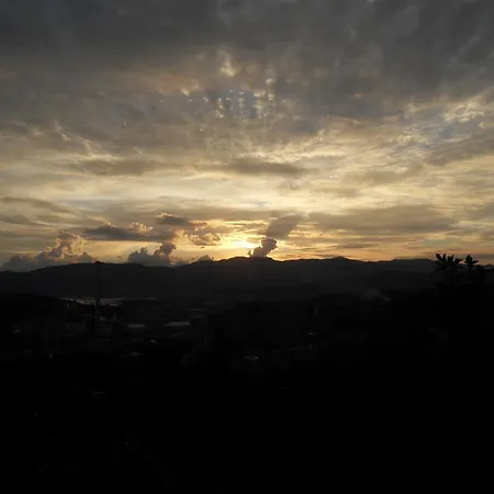 Couette-café Ducci 1705 Arcola